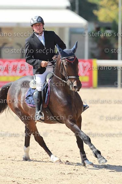 MAIO_STELLA_GIO CAV 2011_SS3_7003.jpg